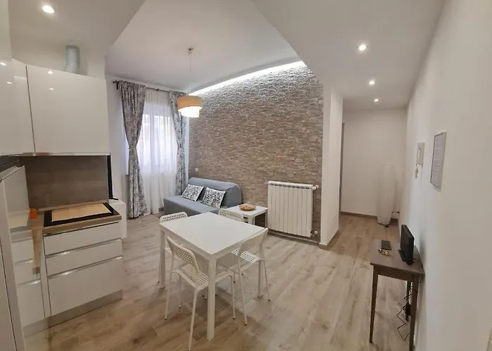 Domus Lidia - Non Fumatori Διαμέρισμα